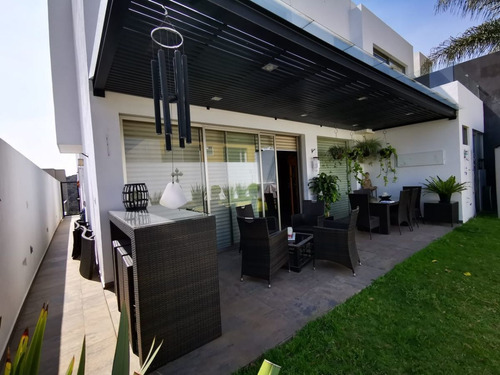 Imagen 2 de 30 de Casa En Venta En Bosque Esmeralda