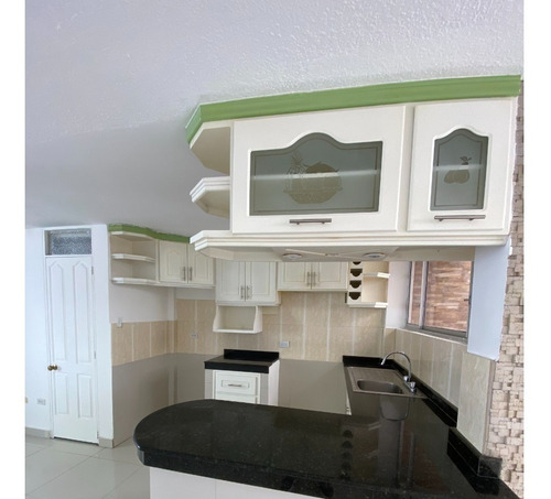 Imagen 8 de 20 de Casa En Venta Sector Puente 2 Via Los Chillos En Conjunto