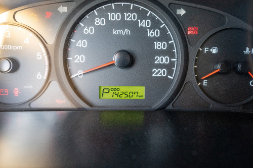 Imagen 11 de 12 de Hyundai H1 2.5 Premium 1 170cv At