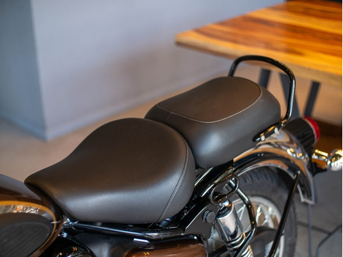 Imagen 9 de 25 de Royal Enfield Classic 350 Reserva
