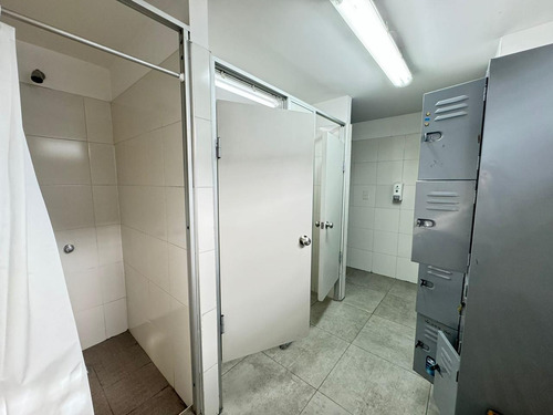 Alquiler Galpon 1700m2 , Cabildo N° 476, Piñeyro, Avellaneda
