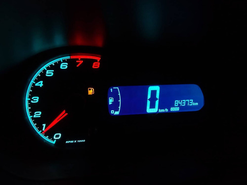 Imagem 6 de 11 de Chevrolet Onix 1.0 Mpfi Lt 8v Flex 4p Manual