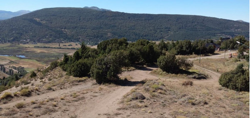 Imagen 20 de 30 de Grupo Patagonia Vende Lote En Faldeos De Chapelco. Excelentes Vistas. Pleno Sol Todo El Año. A Sólo 6 Kms. De La Ciudad. (todos Los Servicios Subterráneos) San Martín De Los Andes, Patagonia Argentina