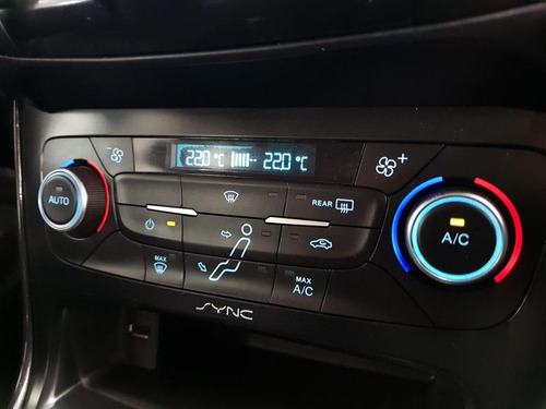 Ford Focus Ti At 2.0hc