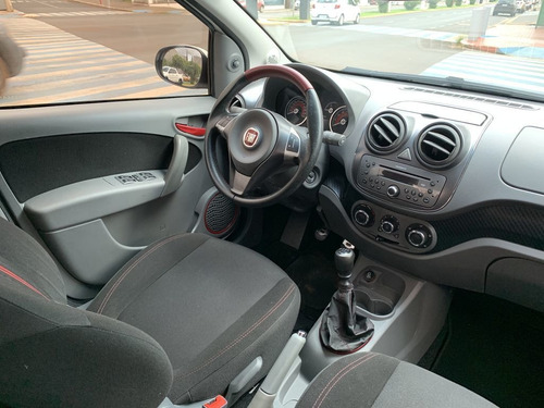 Fiat Palio Sporting 1.6 Flex Manual