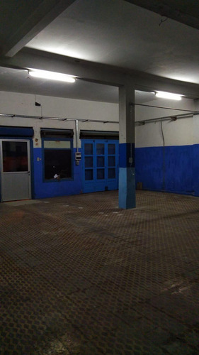 Imagen 1 de 6 de Excelente Local Al Frente 112m2 Privado Y Baño