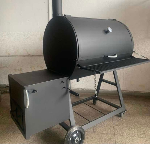 Imagem 3 de 6 de Churrasqueira Pit Smoker Capacidade Até 50kg
