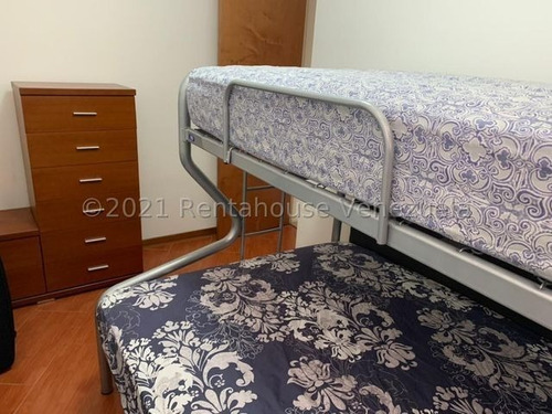 Imagen 12 de 20 de Apartamento En Venta, El Rosal, 78 Mts, Rah 22-4136