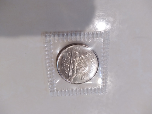Reina Isabel Dos Monedas Sin Circular Hoja Maple Canadá