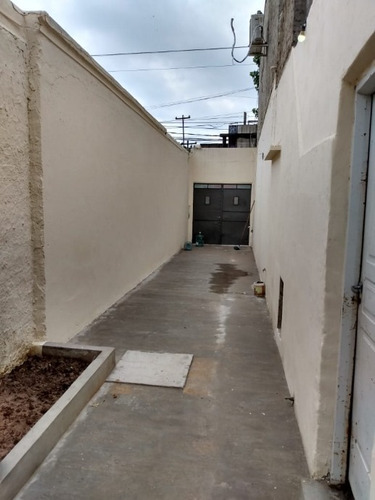 Imagen 2 de 13 de Casa Ph En Venta En Moron Sur
