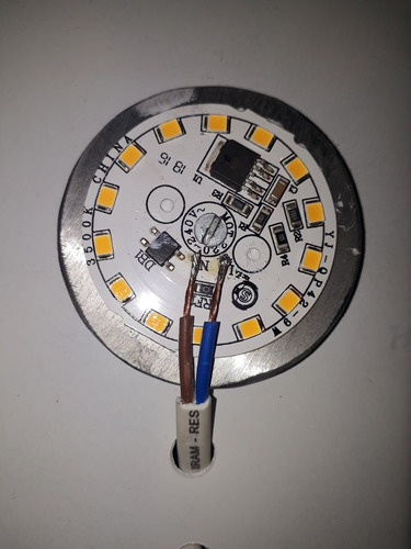 Plafón Único Con Plaqueta Led. Descartable!!