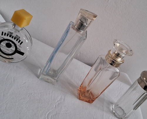 Set De 4 Frascos Para Perfumes. Ideal Para Coleccionistas. (Usado)