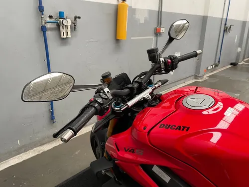 Ducati Streetfighter V4 S