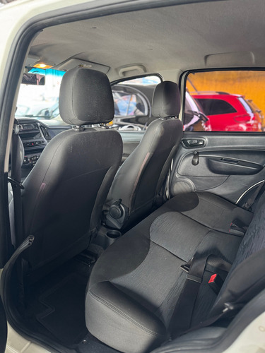 Fiat Uno 1.0 Drive Flex 5p