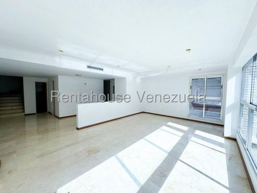Apartamento En Venta En Los Naranjos De Las Mercedes Caracas