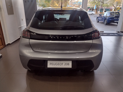 Imagen 2 de 7 de Peugeot 208 Style 1.6 Manual