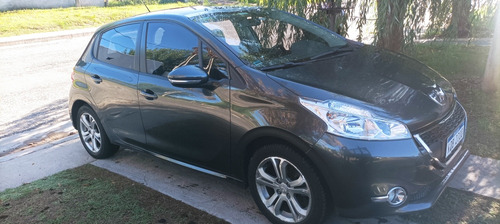 Peugeot 208 1.2 5pts Nivel 5