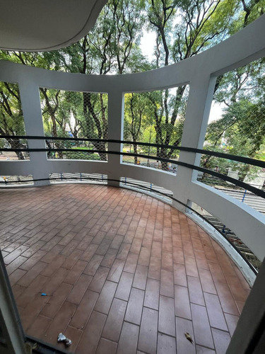 Departamento En Alquiler Frente A Plaza Flores