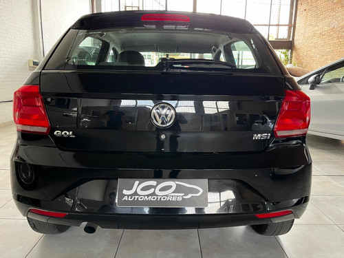 Imagen 9 de 12 de Volkswagen Gol Trend 2019 1.6 Trendline 101cv