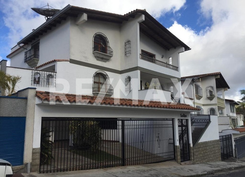 Imagen 28 de 28 de Venta De Casa Quinta Los Alpes En Los Naranjos El Hatillo Ii Etapa