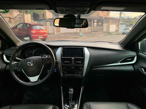 Toyota Yaris 1.5 16V FLEX XS CONNECT MULTIDRIVE