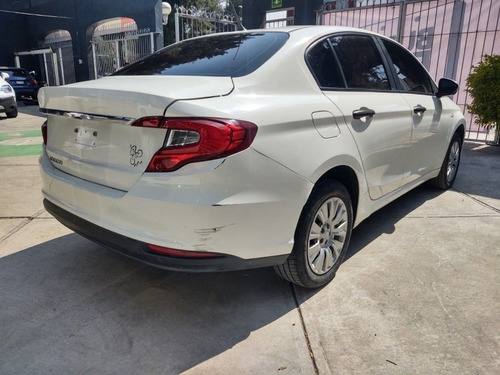 Imagen 5 de 14 de Dodge Neon 2018 1.4 Se Mt