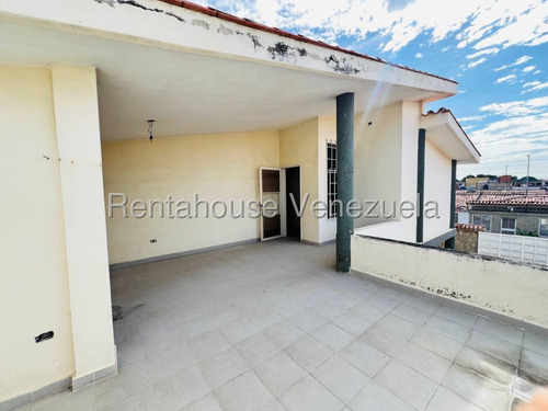 Asg Grandiosa Casa En Venta En La Urb La Mulera 25-19962