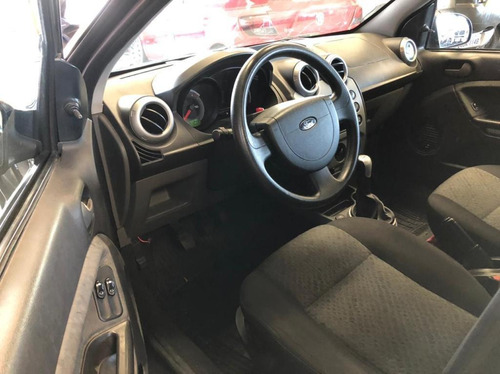 Imagem 7 de 9 de Ford Fiesta Fiesta 1.6 16v Flex Aut. 5p Flex Manual