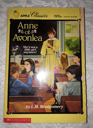 Anne Of Avonlea- L. M. Montgomery (Usado)