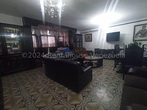 Yorli Perez Vende Apartamento En Zona Oeste, Barquisimeto Lara Contáctame*