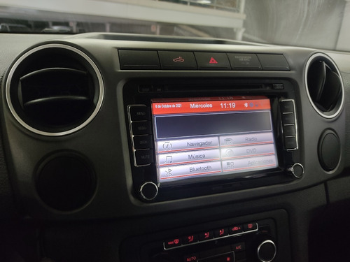 Imagen 12 de 15 de Volkswagen Amarok Highline Dc 4x4 2.0 Tdi 2013