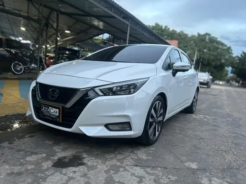Nissan Versa 1.6 Exclusive