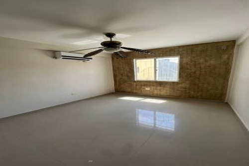 Imagen 5 de 9 de Townhouse En Alquiler Milagro Norte Maracaibo Marisabel Fernandez