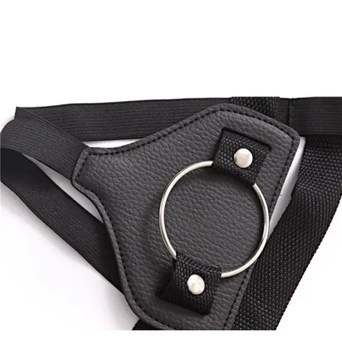 Arnés Para Dildo Pegging Strap On Ecocuero + Anillo 5 Cm Sex