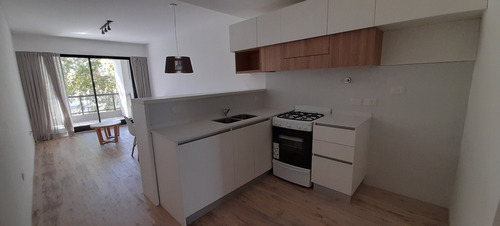 Imagen 1 de 13 de Depto 2 Amb A Estrenar C/dormitorio En Suite Y Balcón