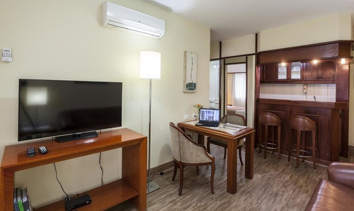 Imagem 4 de 15 de Flat Fora Do Pool Jardim Europa - Sf24362