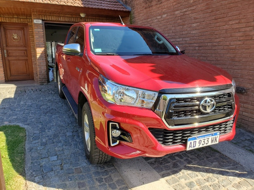 Toyota Hilux 2.8 Cd Srv 177cv 4x4 At 2019