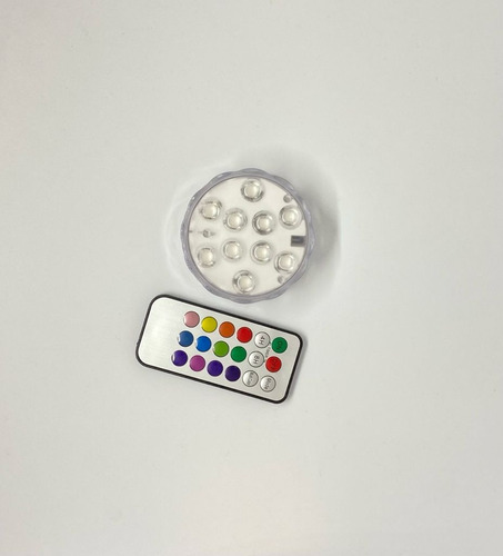 Imagen 3 de 9 de Impermeable Sumergible Luz Para Piscina Acuario Fiesta X1
