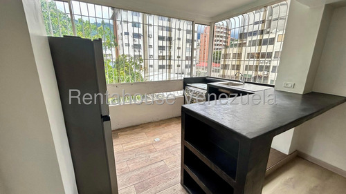 Apartamento En Alquiler En La Campiña, Piso Bajo 55m², 2h, 1b, 2p, Mls #26-394 Un Ambiente Iluminado, Fresco Y Ventilado. Edf De Baja Densidad, Ideal Para Parejas O Solteros / Isabel Gómez