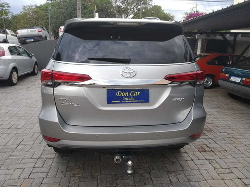 Imagem 5 de 15 de Toyota 2.8 Srx 4x4 7 Lugares 16v Turbo Intercooler Diesel 4p