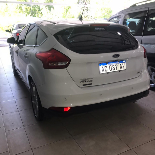 Ford Focus Sedán 4 Ptas Se Plus At 2017