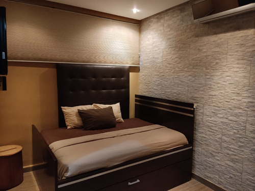 Imagen 16 de 23 de Quinta De Una Planta Estilo Contemporaneo En Conjunto Privado. Planta Electrica 100 %, Pozo, Tanque, Piscina, Terrazas, Jardines. La Cumaca San Diego