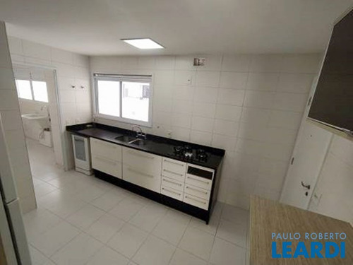 Imagem 9 de 15 de Apartamento - Campo Belo - Sp - 632222