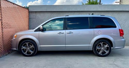 Dodge Grand Caravan 3.7 Sxt+ At