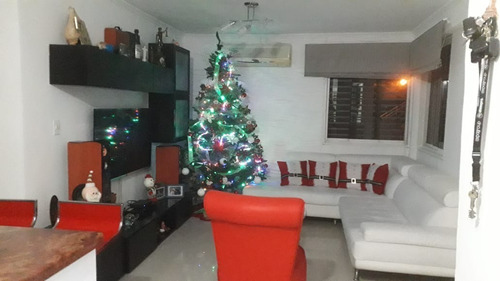 Imagen 6 de 13 de Apartamento Totalmente Remodelado En Urb. Colinas De Valle Arriba Guatire.