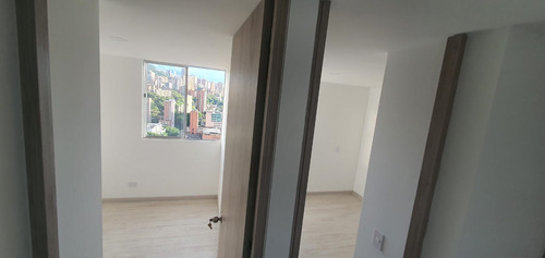 Apartamento En Venta, Galerias De San Diego Medellín