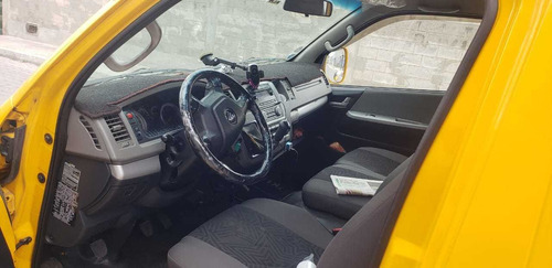 De Oportunidad Con Puesto De Compañia Legal Foton View Cs2