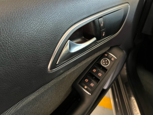 Mercedes-Benz A200TURBO A200