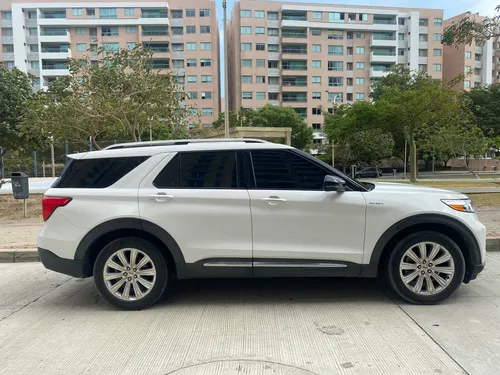 Ford Explorer 2.3 Limited 4x4