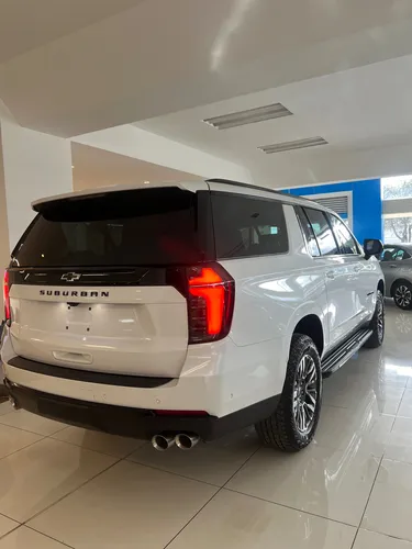 Chevrolet Tahoe 5.3 V8 Z71 4Wd At